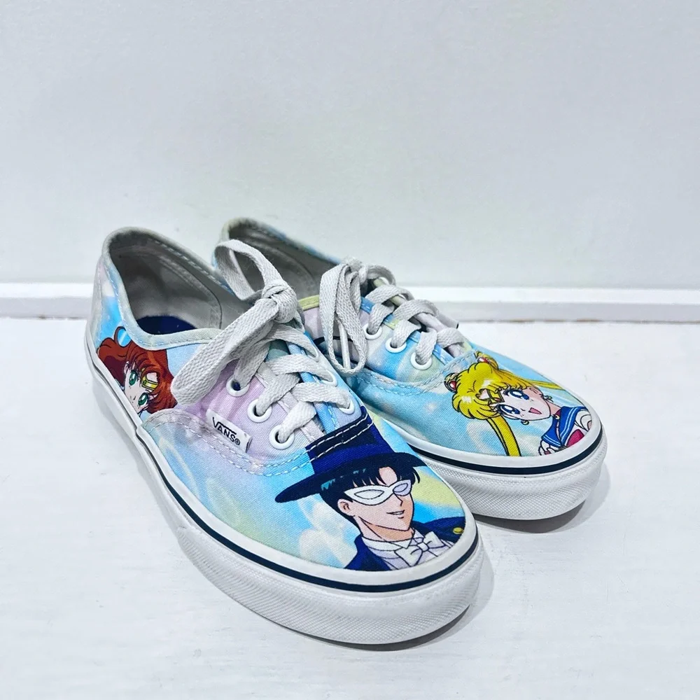 Vans Kid x Sailor Moon Authentic Pretty Guardian & Tuxedo Mask Sneakers Size 2 - Picture 1 of 11